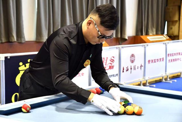 球员追求梦 球员追求梦