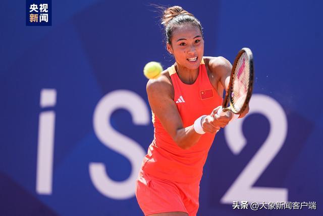 更把聚光灯 更把聚光灯